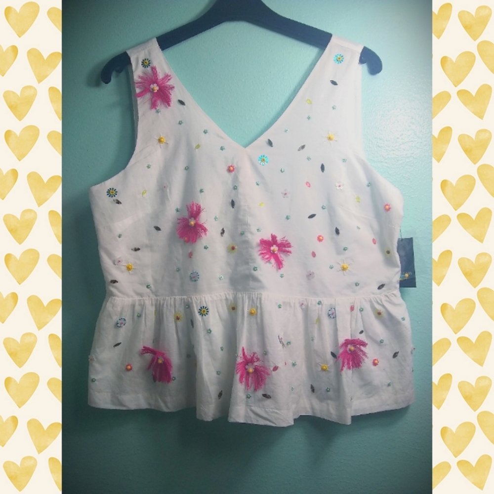 🌸 Crown&Ivy 🌸 XL Shirt